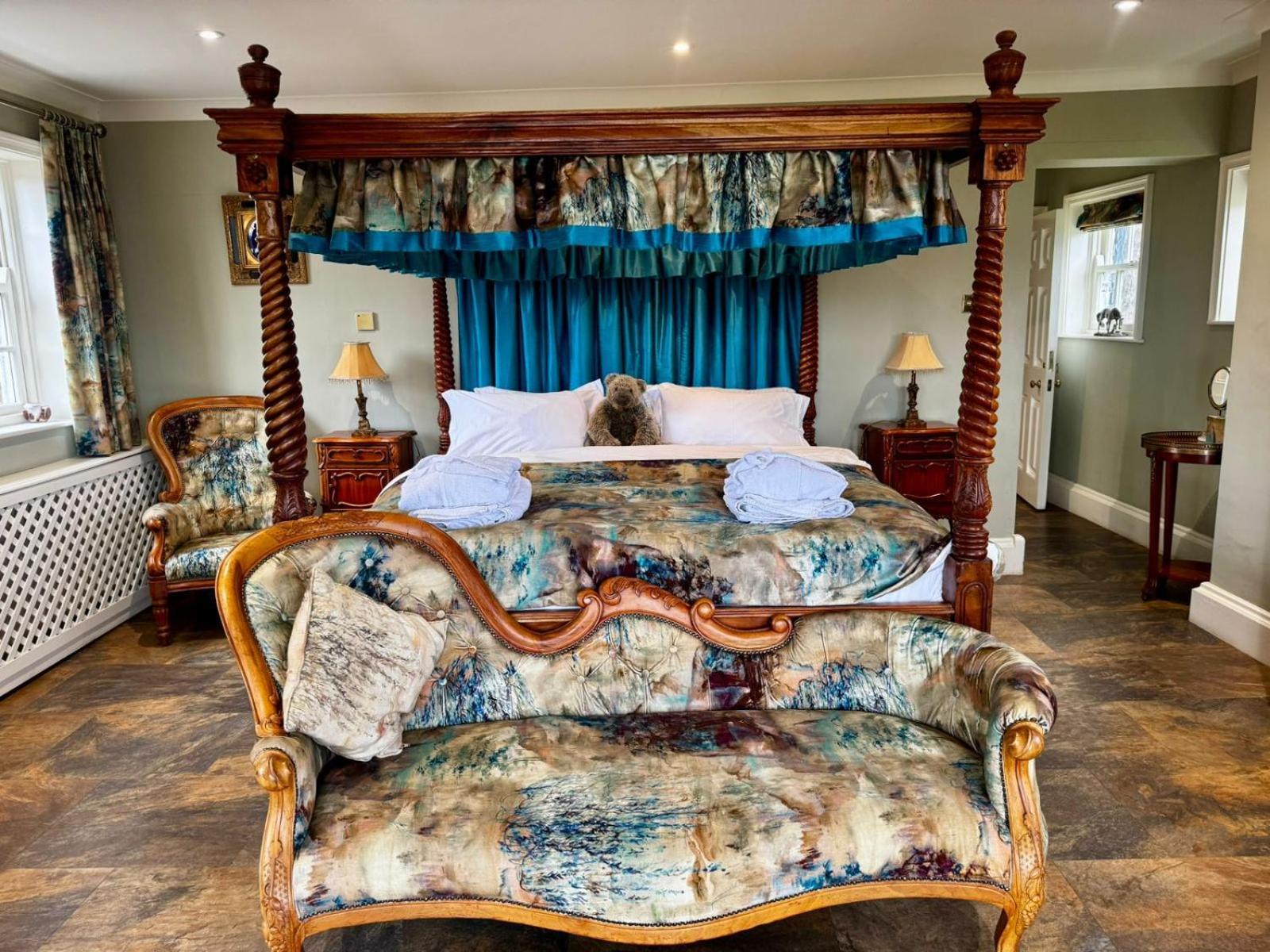 Burtree Country House, Tipi'S, Treehouse & Lodge & House Rooms With Hot Tubs In A Private Garden Thirsk Exteriér fotografie
